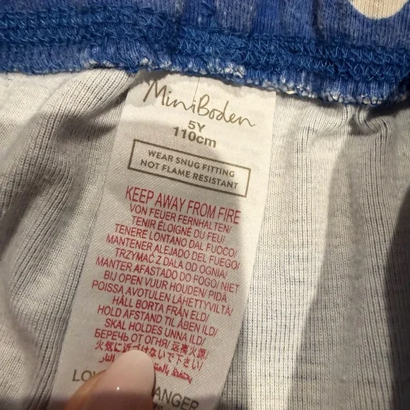 PLAY Mini Boden Blue Glow-in-the-Dark Astronaut Pajama Set (5T) - Picture 9 of 12